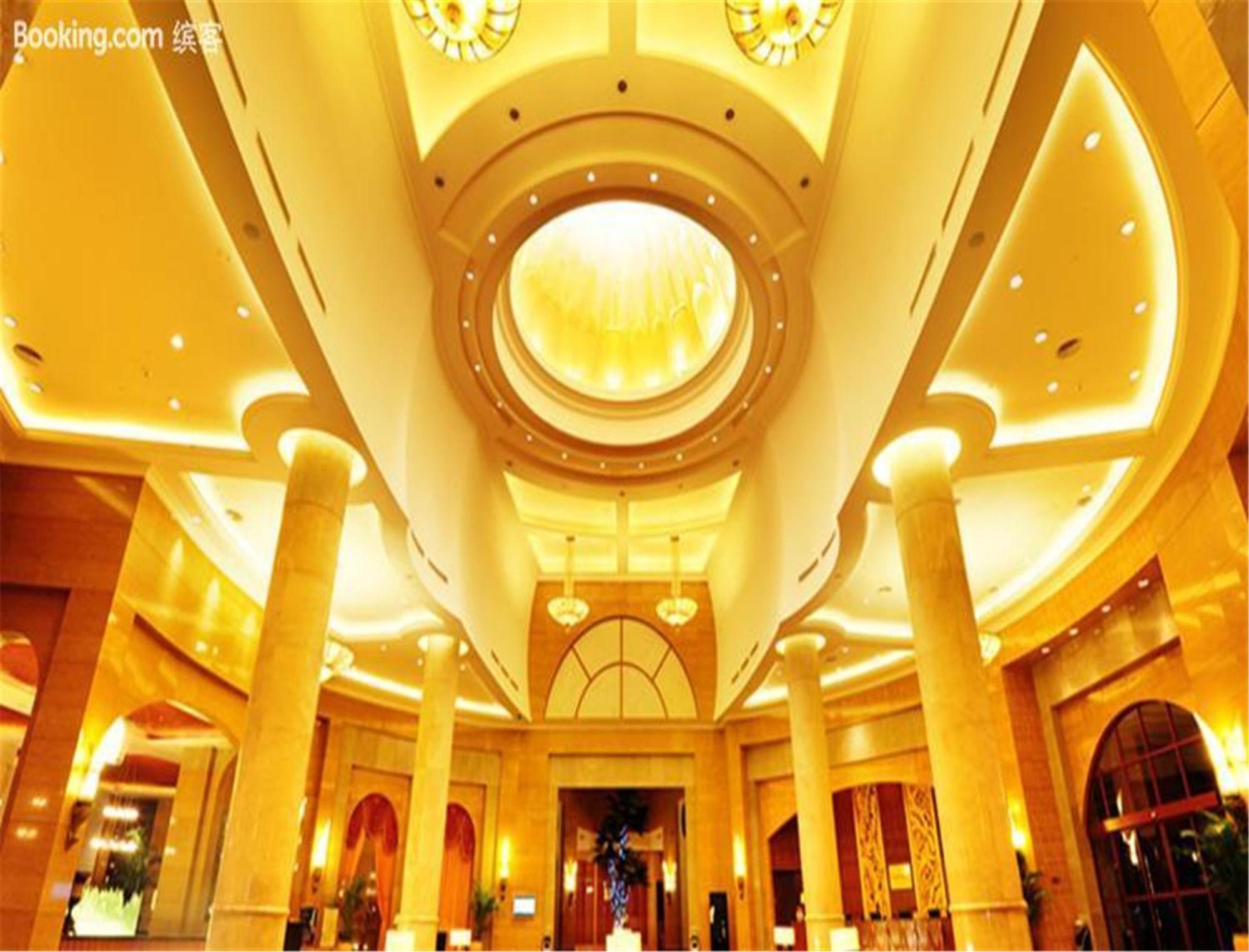 Ocean Spring Grand Metropark Hotel Zhuhai Bagian luar foto