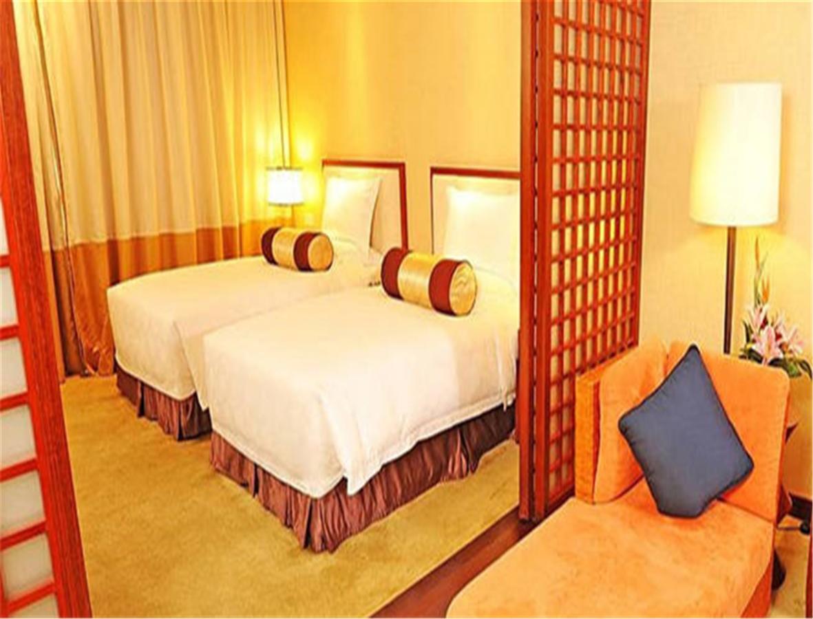 Ocean Spring Grand Metropark Hotel Zhuhai Bagian luar foto